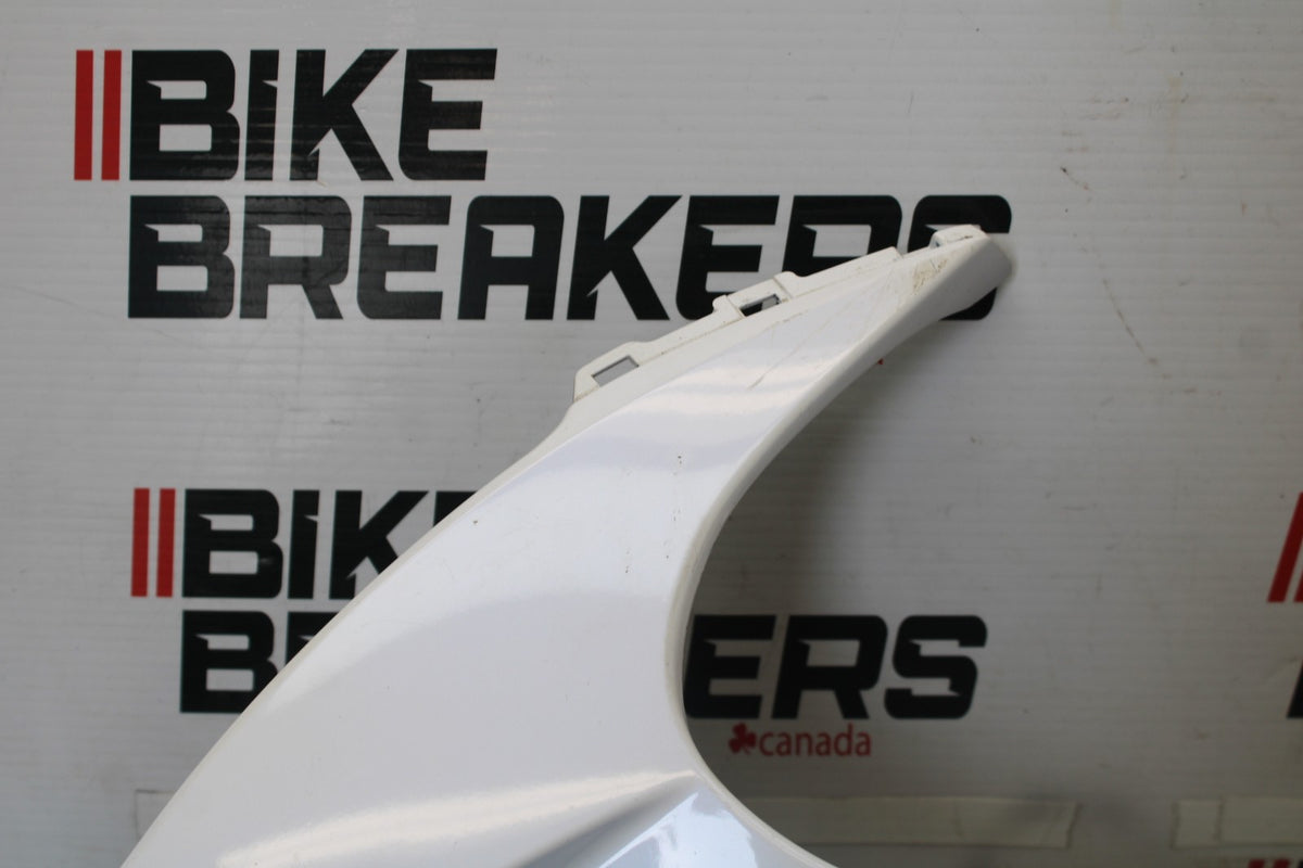 11-26 SUZUKI GSXR750 LEFT LOWER BOTTOM BELLY SIDE FAIRING COWL BB900