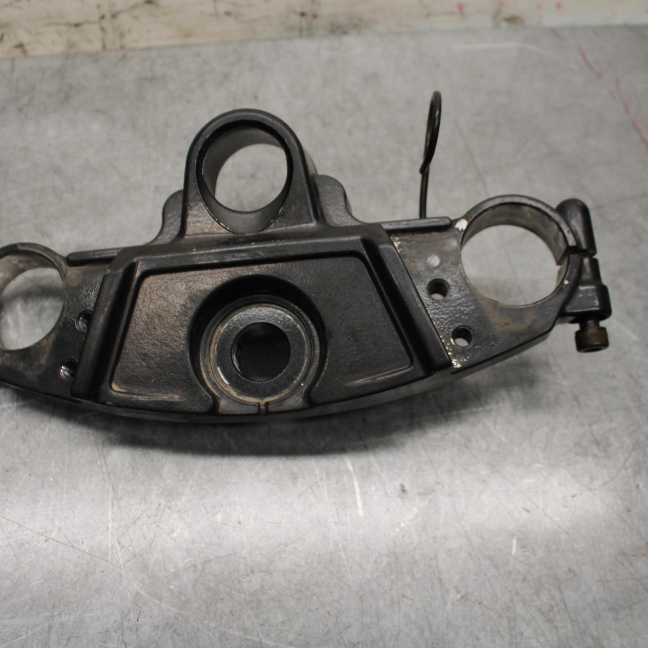 2001 Kawasaki Ninja ZX6 ZX600E FORKS UPPER TRIPLE TREE CLAMP BB547