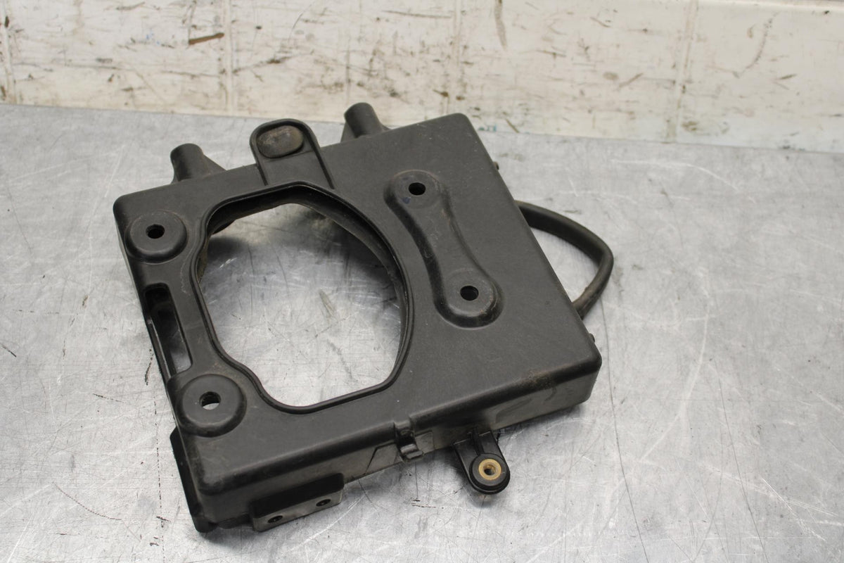 2005 Ducati Monster S2R REAR BACK TAIL UNDERTAIL BATTERY TRAY PLASTIC BB557