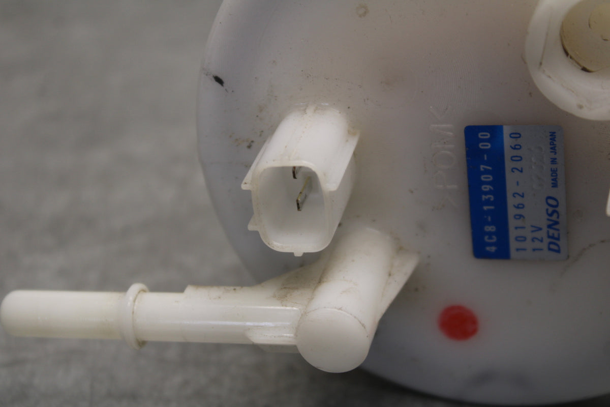 07-08 YAMAHA YZF R1 FUEL PUMP GAS PETROL SENDER UNIT 4C8-13907-01-00 BB675