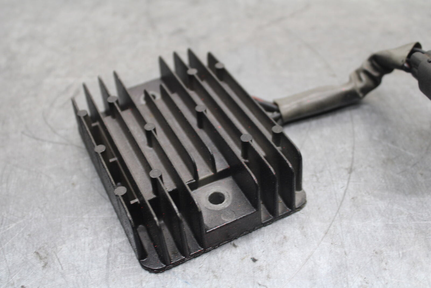 05-06 SUZUKI GSXR1000 RECTIFIER VOLTAGE REGULATOR BB113