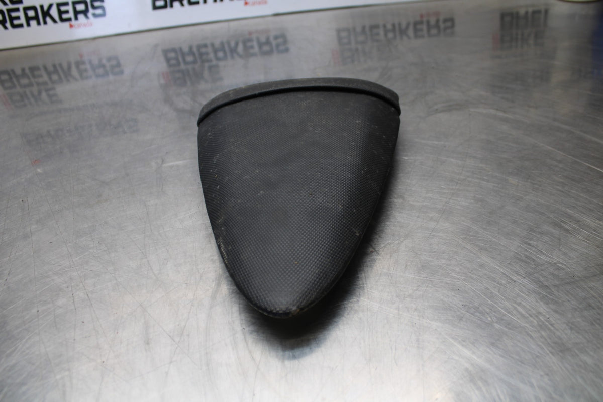 07-08 KAWASAKI NINJA ZX6R REAR BACK PASSENGER SEAT PAD SADDLE PILLION BB175