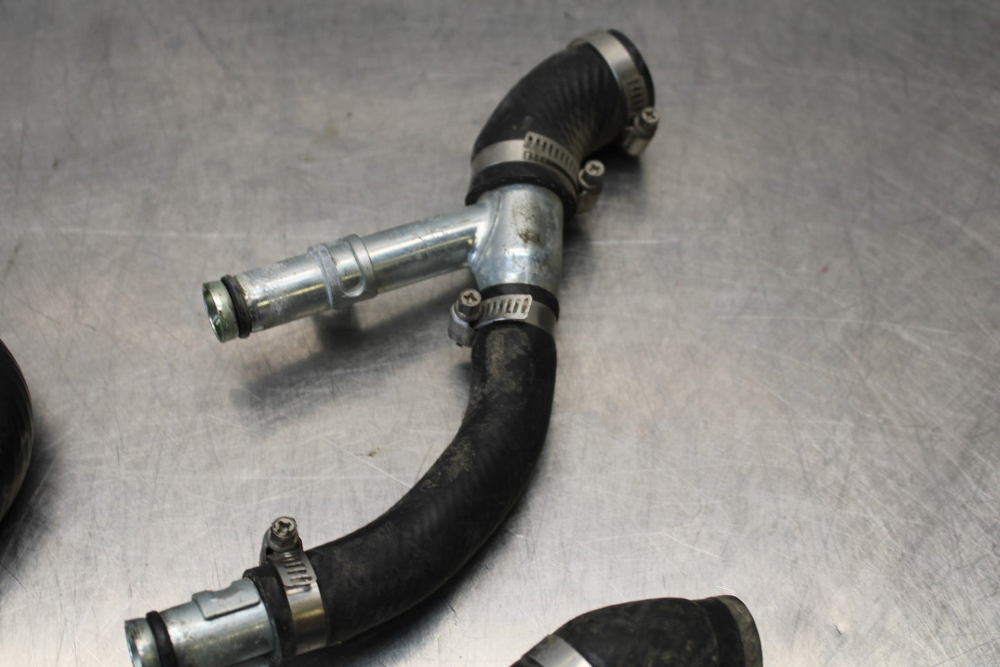 08 KAWASAKI VULCAN 900 RADIATOR HOSES ENGINE COOLANT WATER PIPES HOSE SET BB184