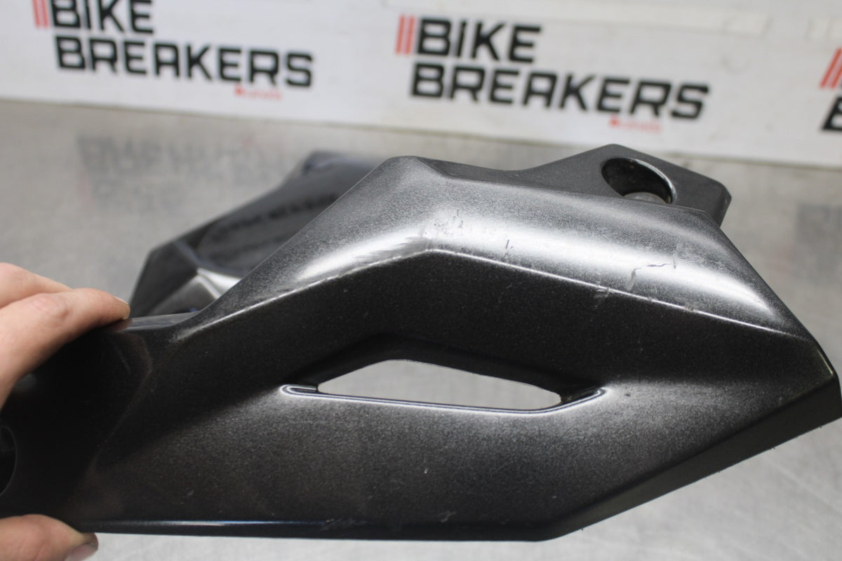 25 KAWASAKI Z900 LEFT RIGHT LOWER BOTTOM BELLY SIDE FAIRING COWL BB928