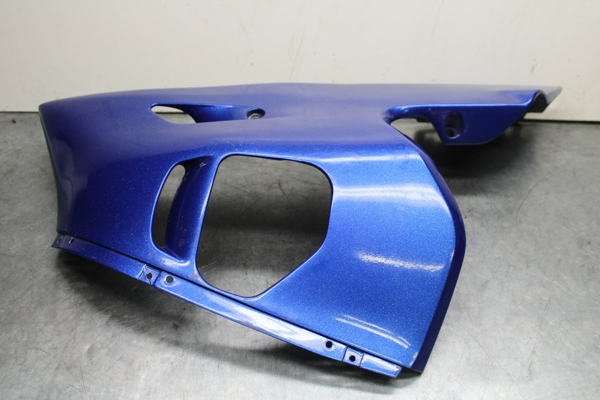 99-02 YAMAHA YZF R6 RIGHT LOWER BOTTOM BELLY SIDE FAIRING COWL  BB246