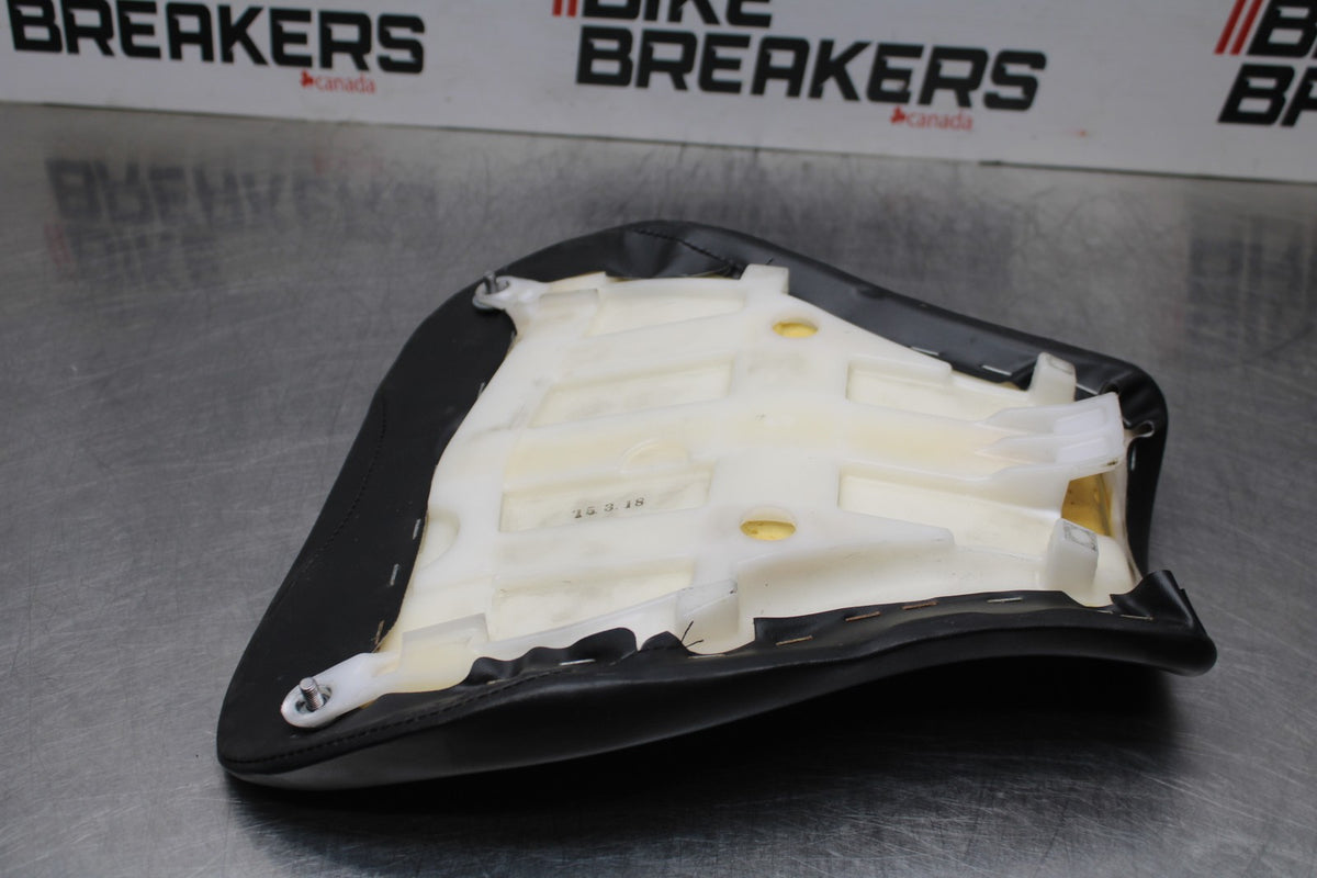 13-24 HONDA CBR600RR FRONT DRIVERS SEAT PAD SADDLE PILLION BB772