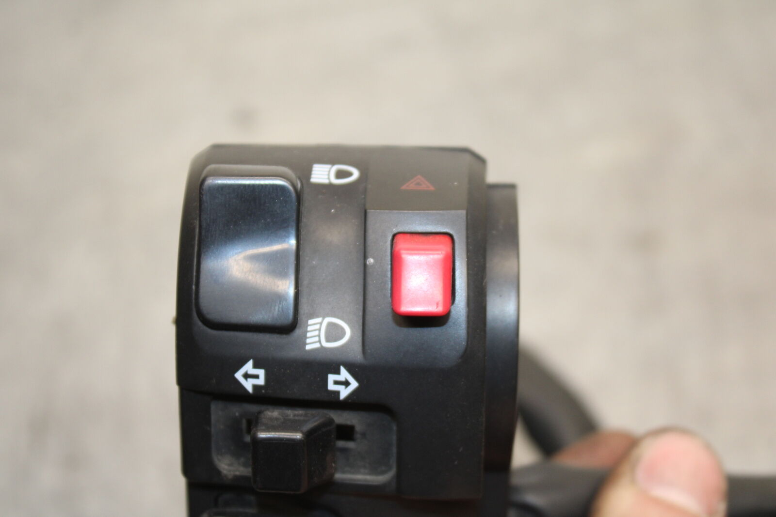 14-15 KAWASAKI NINJA 650 EX650F ABS LEFT CLIP ON HORN SIGNALS SWITCH  BB741