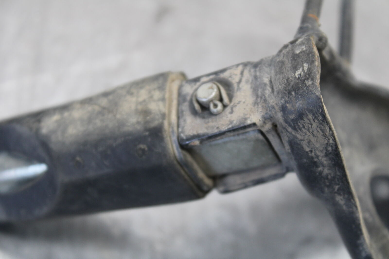 08-18 KAWASAKI KLR650 LEFT REAR BACK PASSENGER PEG BB707