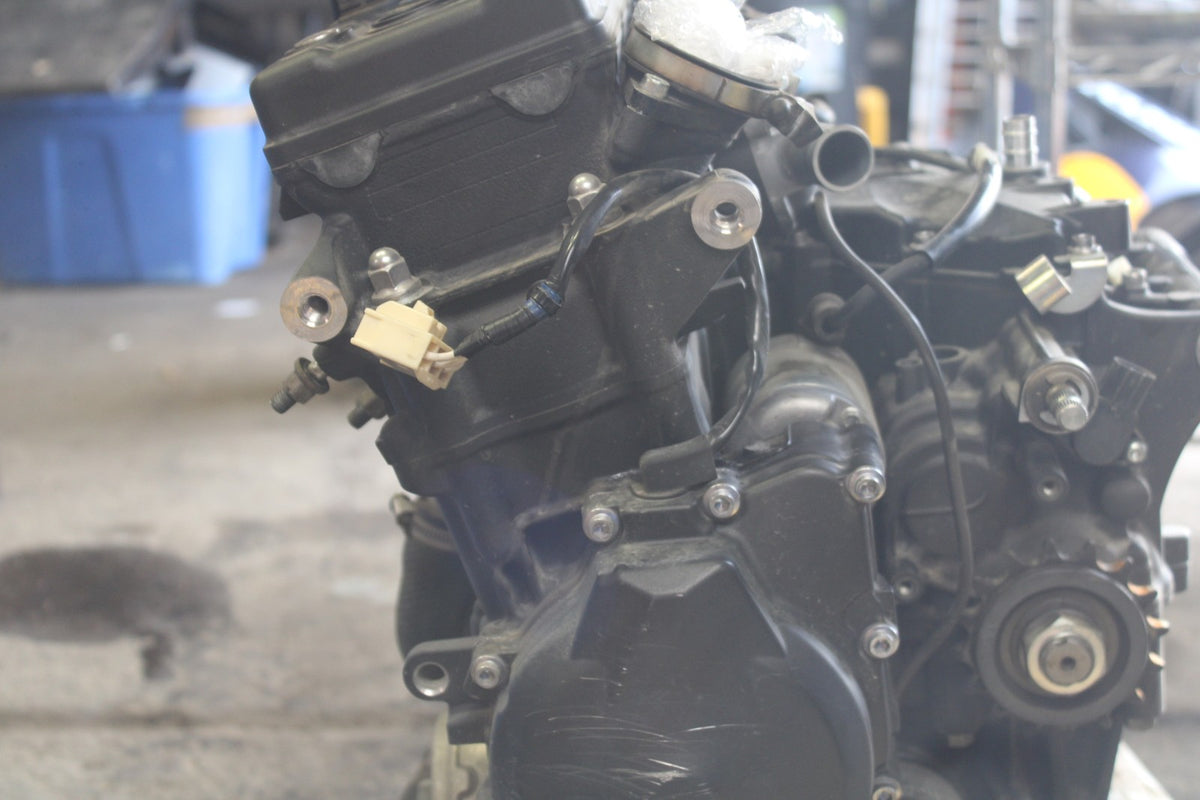 17 YAMAHA YZF R6 5,244KM!! ENGINE MOTOR BB922