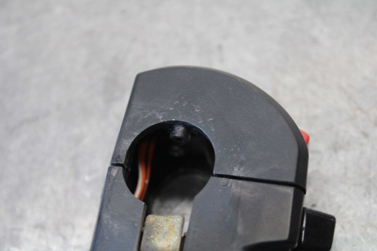03-07 SUZUKI SV1000S RIGHT CLIP ON HANDLE KILL OFF START SWITCH SWITCHES BB657