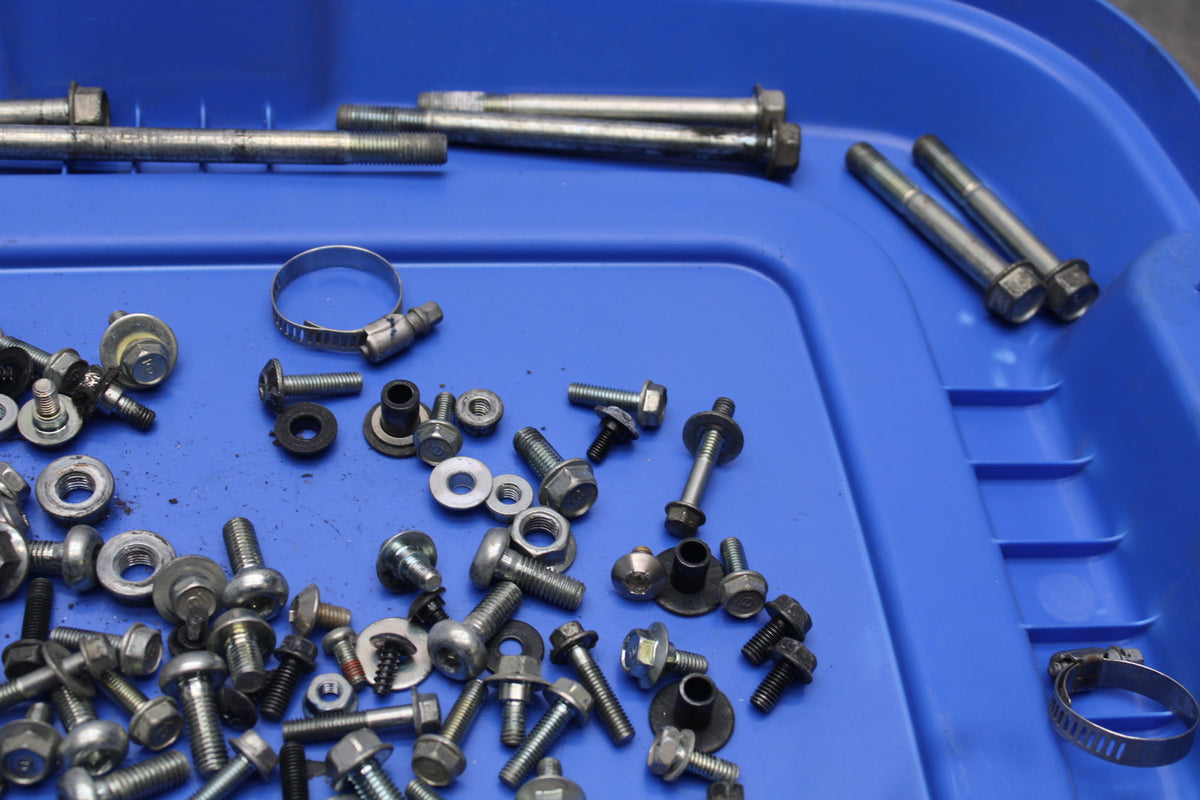 15-16 HONDA CB300F MOUNTING BOLTS HARDWARE MOTOR SCREWS BB150