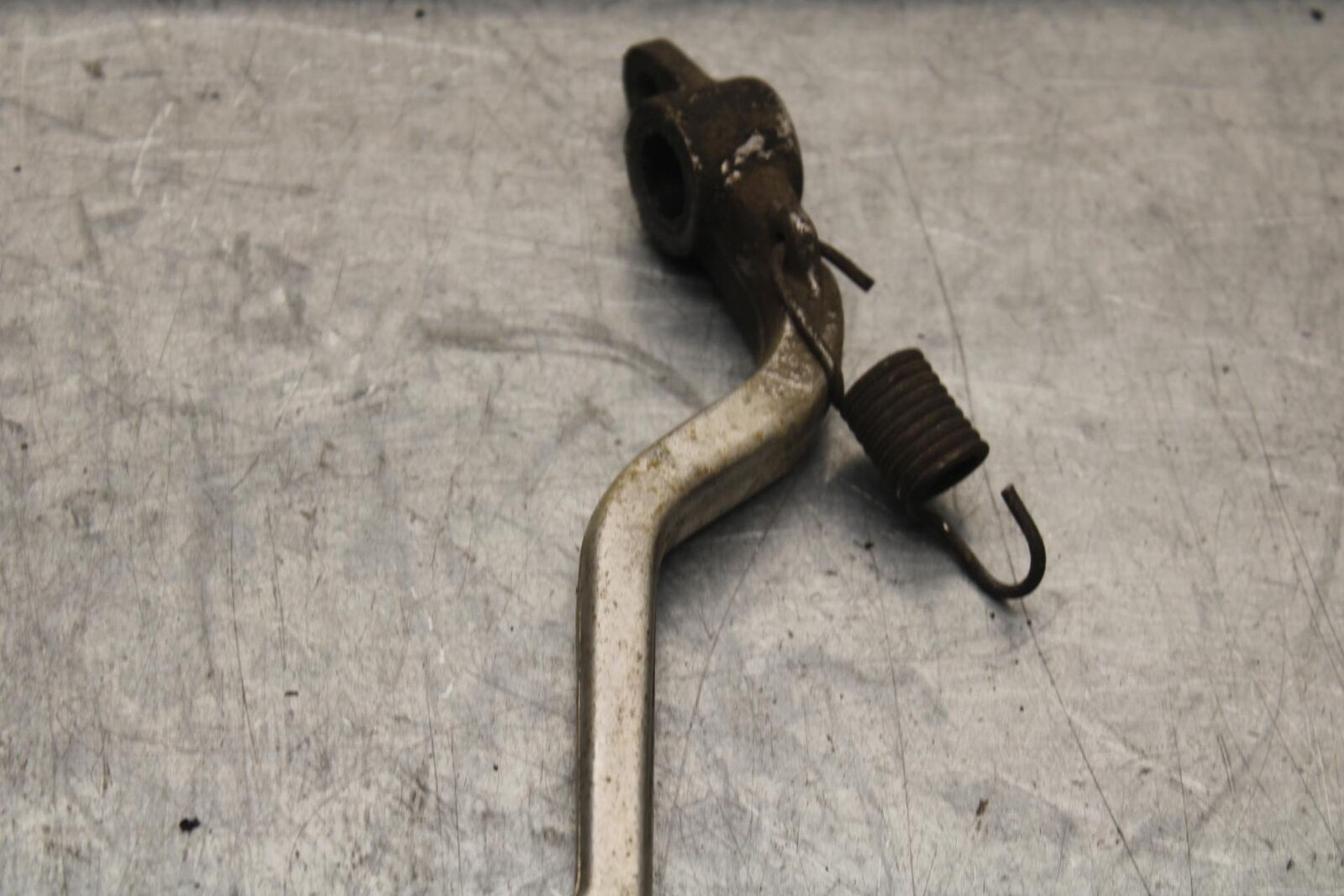 1985 Kawasaki Ninja 900R ZX900A RIGHT REARSET BRAKE FOOT PEDAL BB84