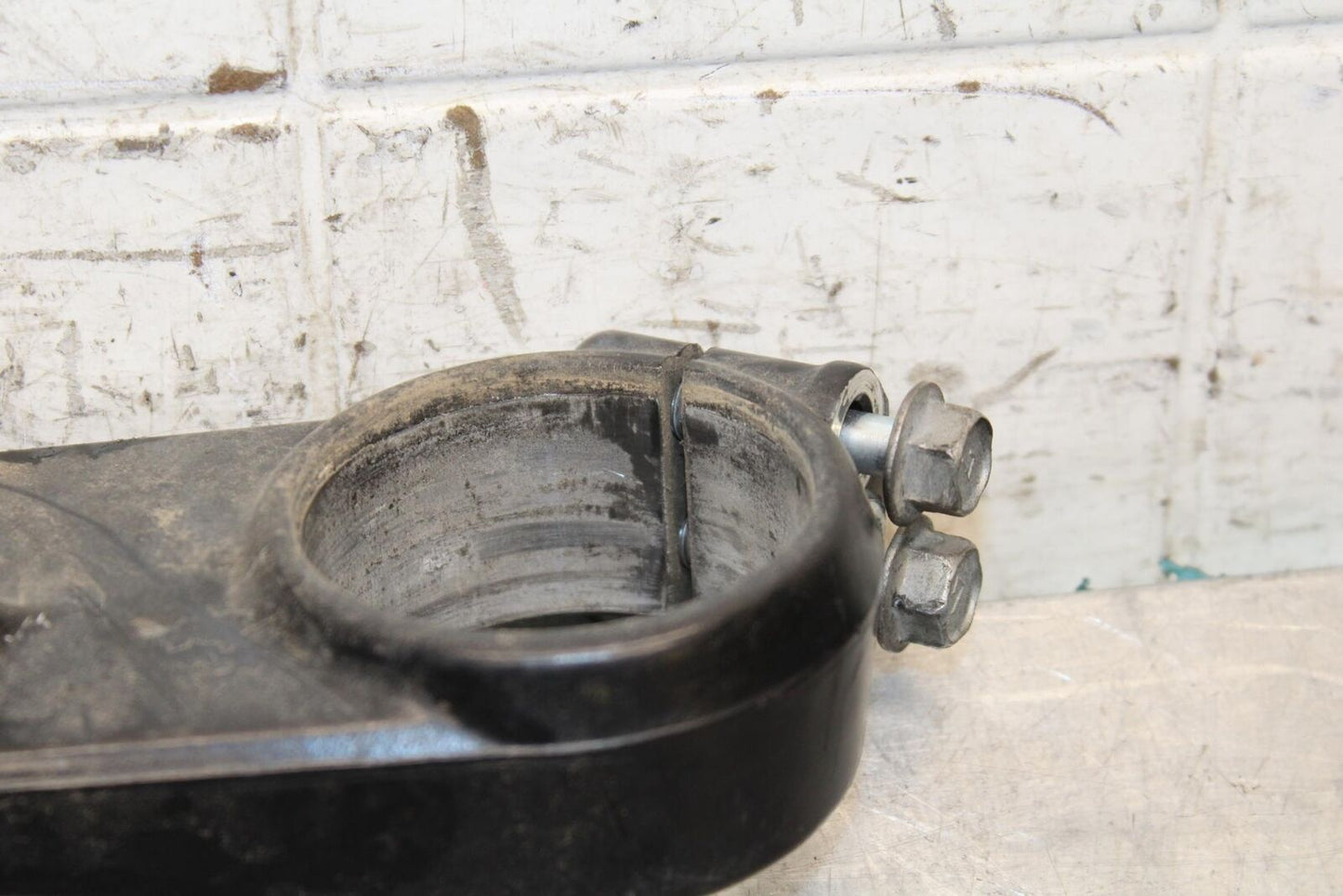 2000 Kawasaki Ninja ZX12R ZX1200A FRONT FORKS CLAMP LOWER TRIPLE TREE STEM BB565