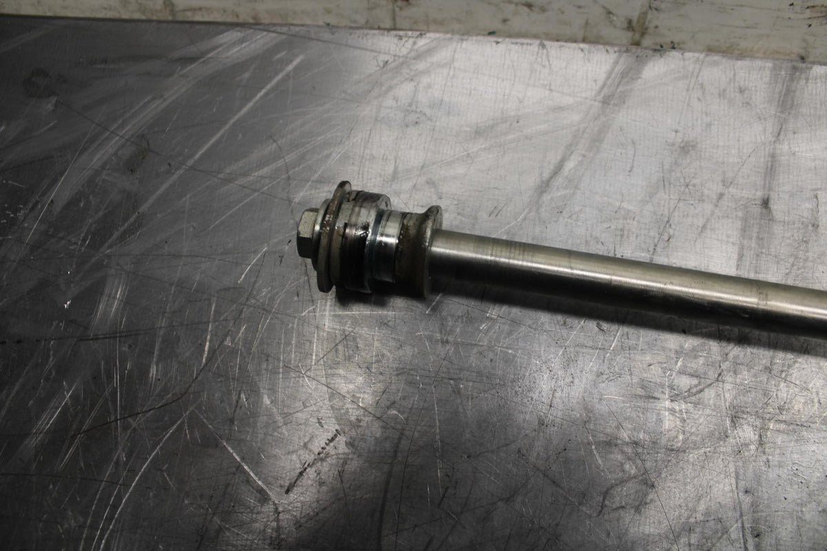 17-23 SUZUKI GSXR 250 GSX250RL8 REAR AXLE BACK WHEEL RIM PIVOT BOLT AXEL BB490