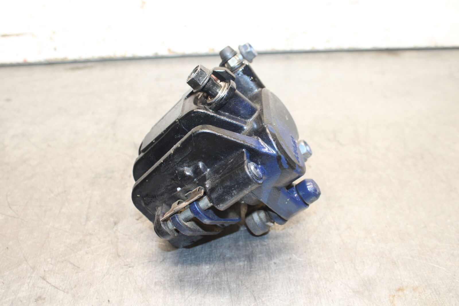 15-19 HONDA CBR300R LEFT FRONT BRAKE CALIPER  BB112