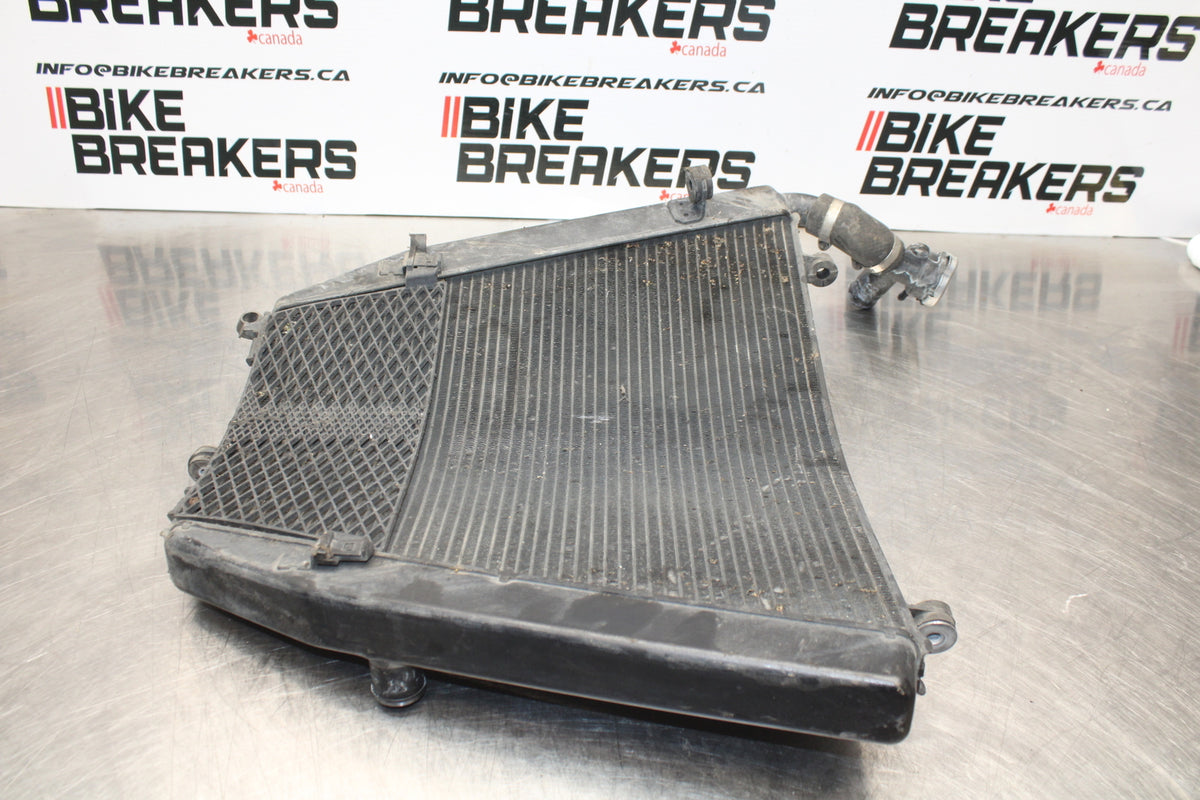06-07 HONDA CBR1000RR ENGINE RADIATOR MOTOR COOLER COOLING RADIATER BB166