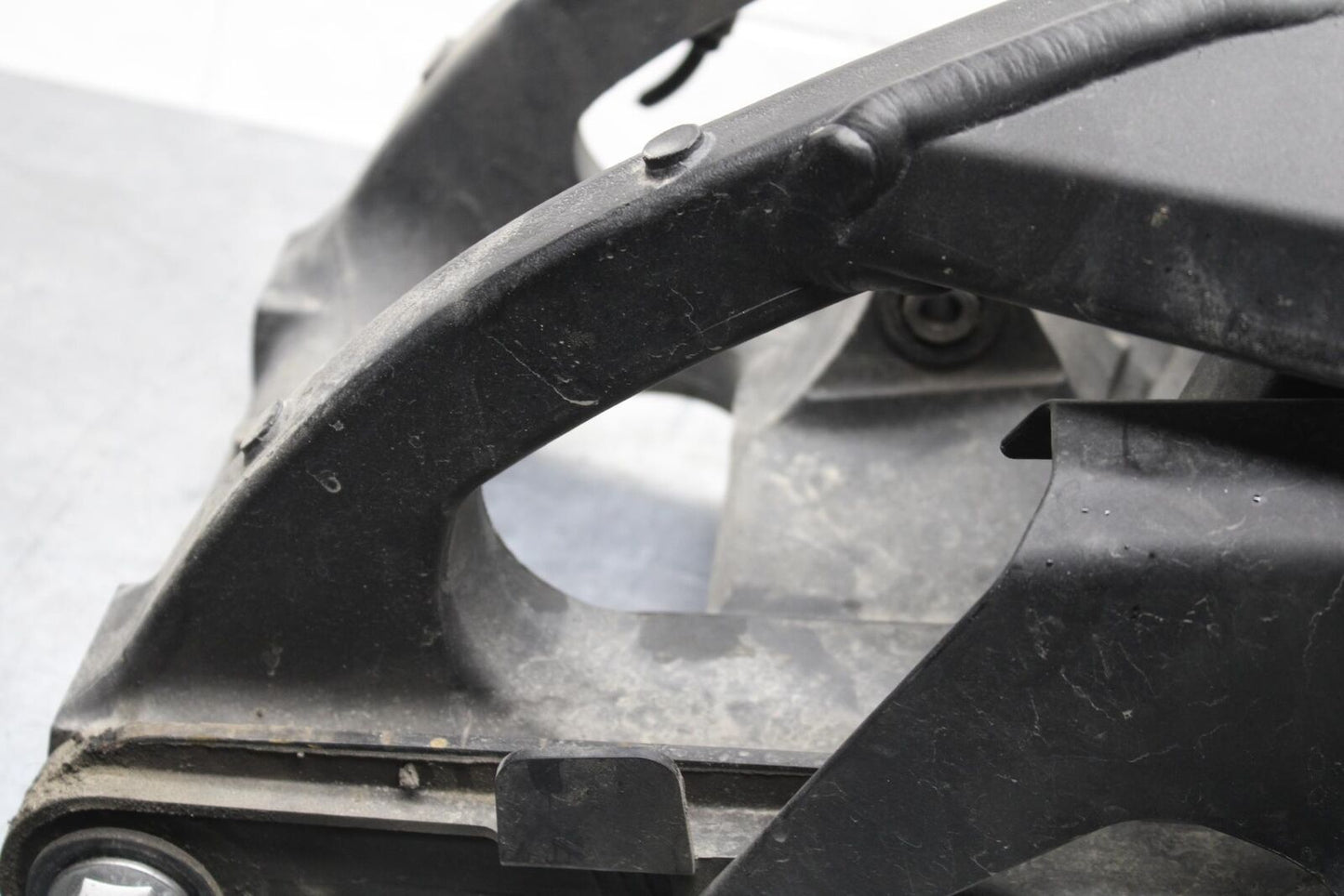 16-20 KAWASAKI ZX10R REAR SWINGARM BACK SUSPENSION SWING ARM BB591