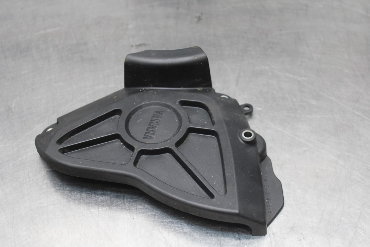 18 YAMAHA YZF R1  ENGINE SPROCKET COVER BB838