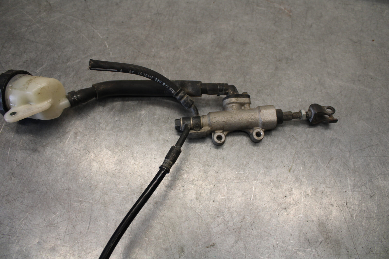 04-12 HONDA ST1300A REAR BACK BRAKE MASTER CYLINDER W RESERVOIR BB669