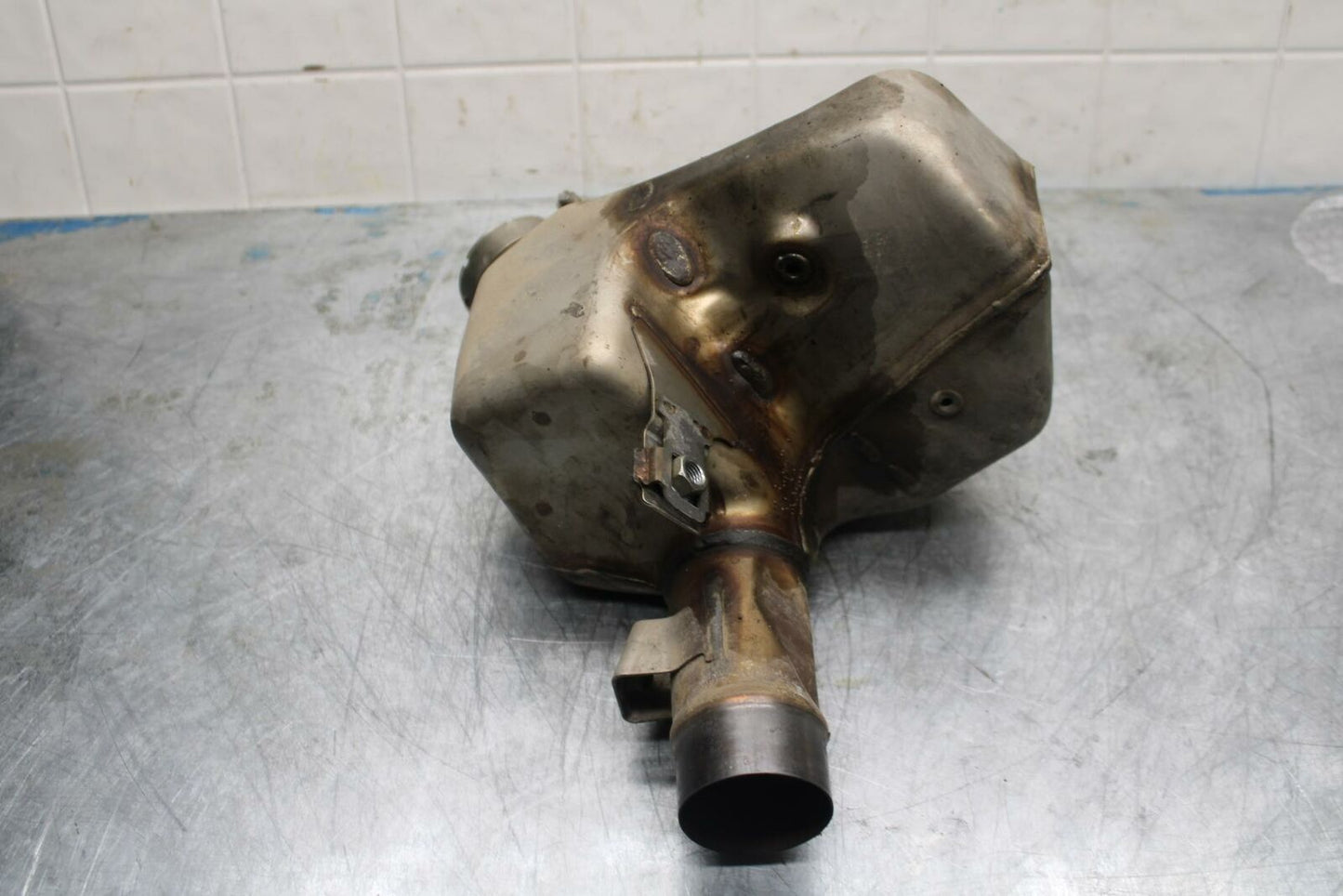 19-20 KAWASAKI NINJA ZX6R ZX636 EXHAUST MIDPIPE MID MIDDLE PIPE BB419