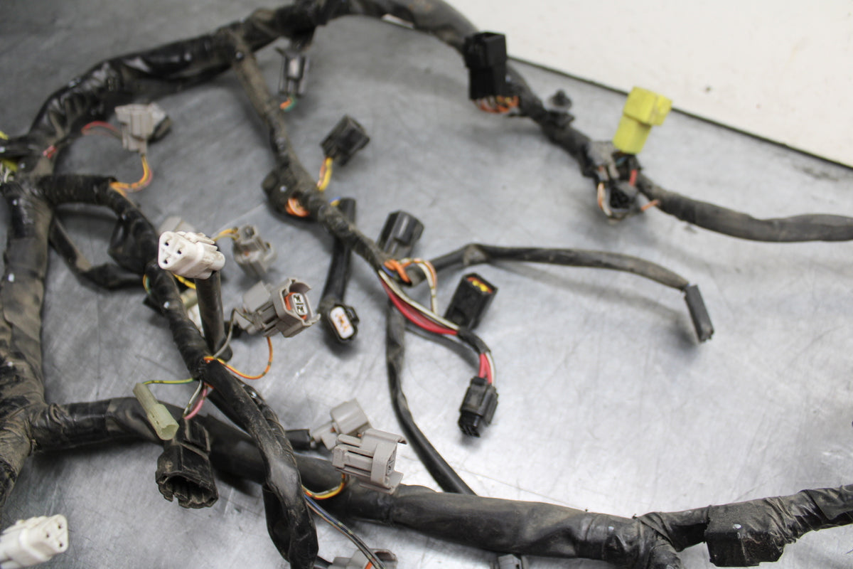08-10 SUZUKI GSXR 600 MAIN ENGINE WIRING HARNESS MOTOR WIRE LOOM BB753