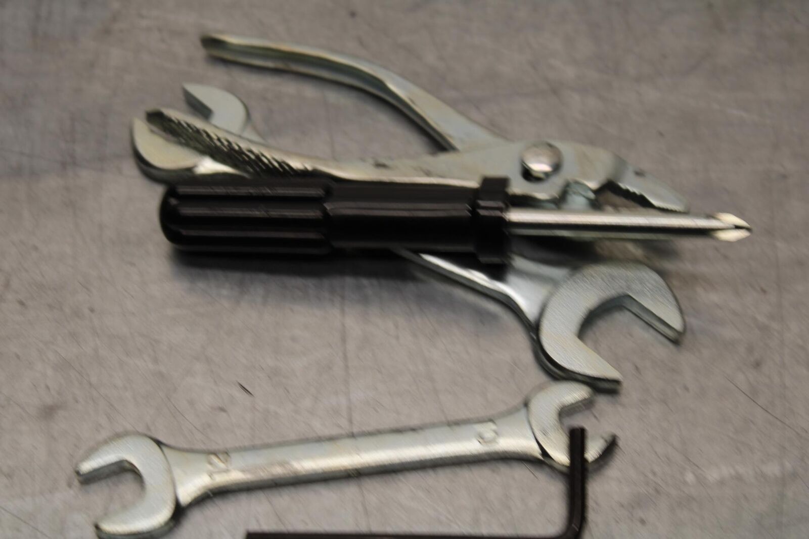 2015 Suzuki GSXR750 STOCK TOOLS OEM TOOL BAG KIT SET BB595