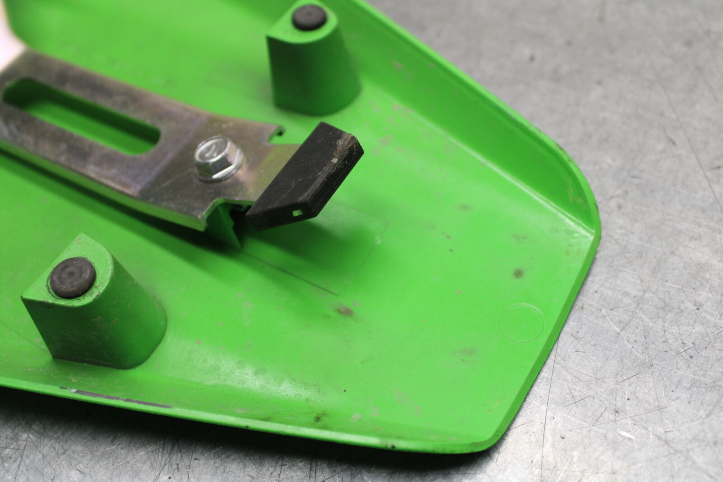 16 KAWASAKI NINJA ZX10R REAR SEAT SOLO COWL FAIRING COVER 99994-0667-51B BB650