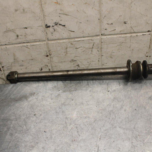 1981 Suzuki GS850G REAR AXLE BACK WHEEL RIM PIVOT BOLT AXEL BB37