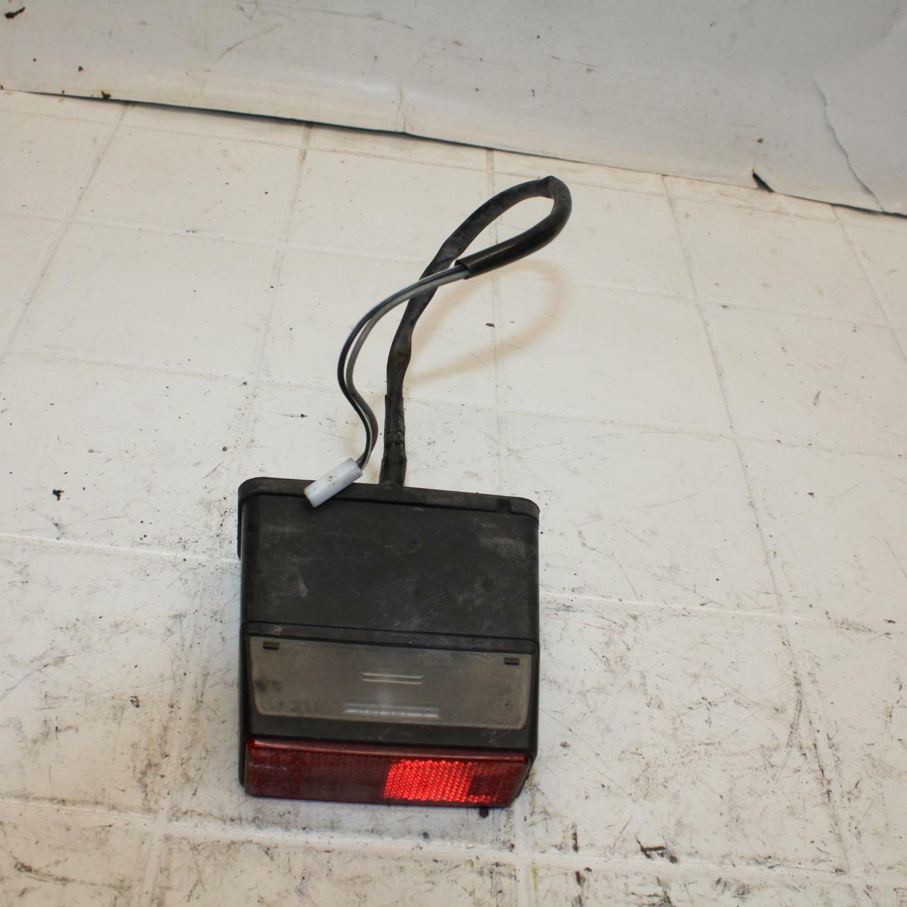 06-07 SUZUKI BANDIT 1200S ABS LICENSE PLATE LIGHT BB21