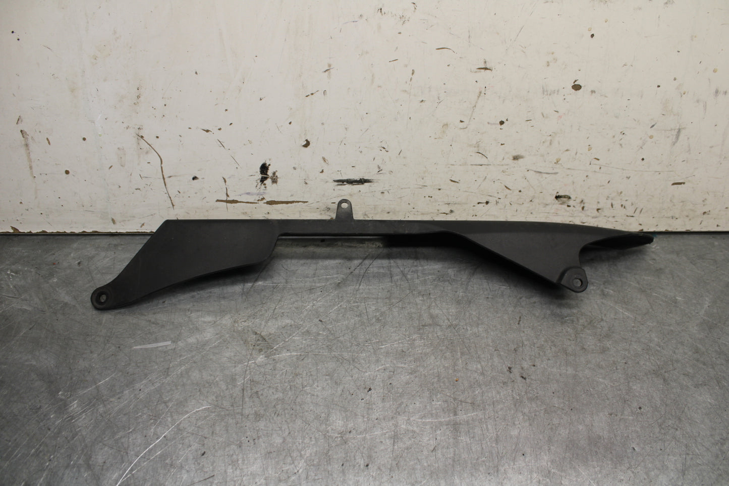 13-18 KAWASAKI NINJA ZX6R REAR BACK DRIVE CHAIN GUARD COVER 36014-0048 BB666