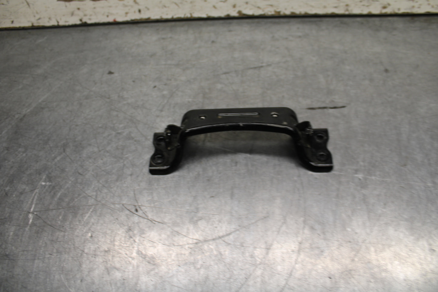 24 KAWASAKI NINJA 500 ABS GAS TANK FUEL CELL PETROL RESERVOIR BRACKET BB744