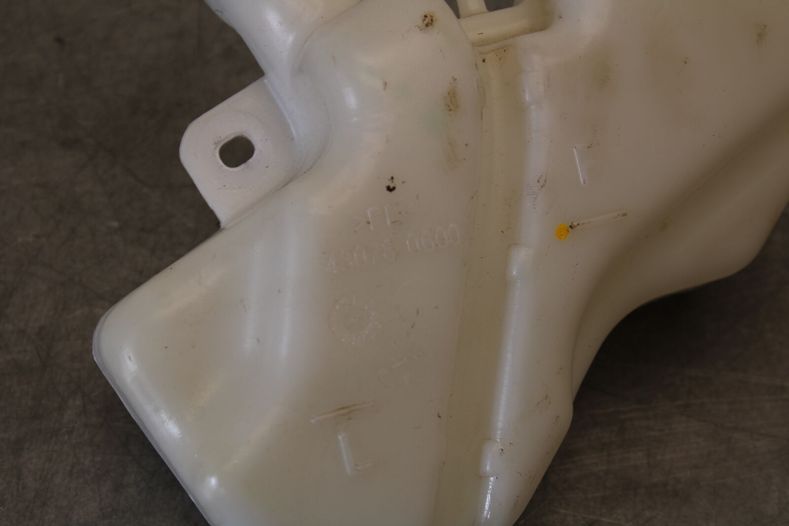 18-23 KAWASAKI NINJA 400 COOLANT WATER TANK RESERVOIR BOTTLE BB679