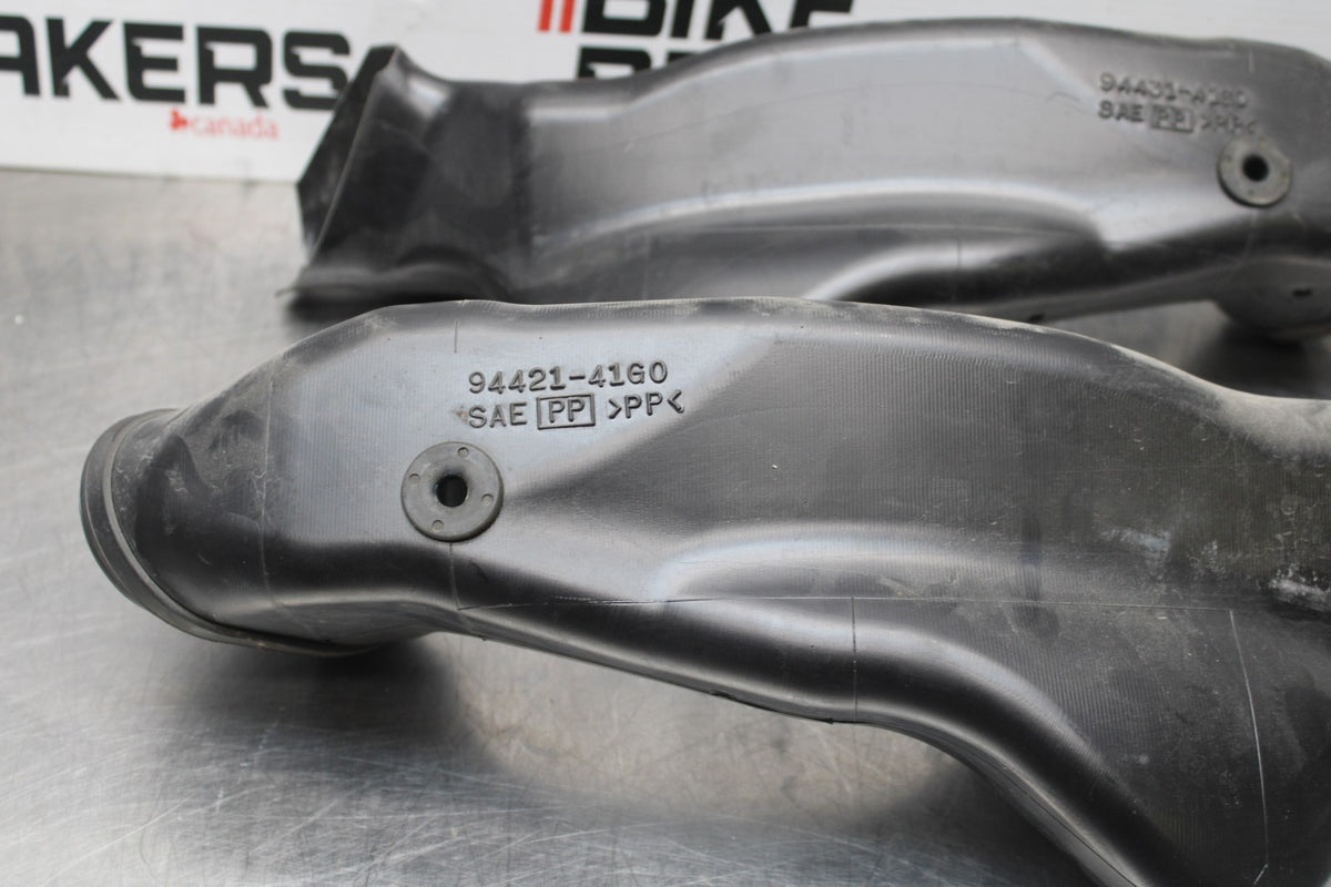 05-06 SUZUKI GSXR1000 RIGHT LEFT AIR INTAKE DUCTS BB857