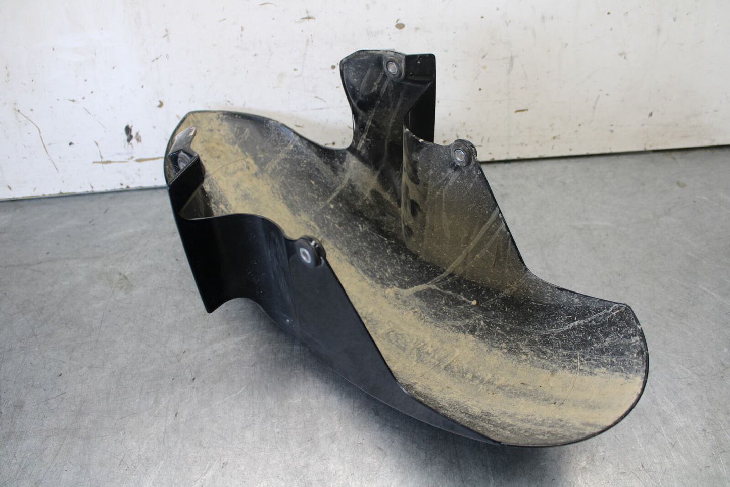 08-16 YAMAHA YZF R6 FRONT WHEEL FENDER COWL FAIRING 2C0-21511-00-P0 BB665