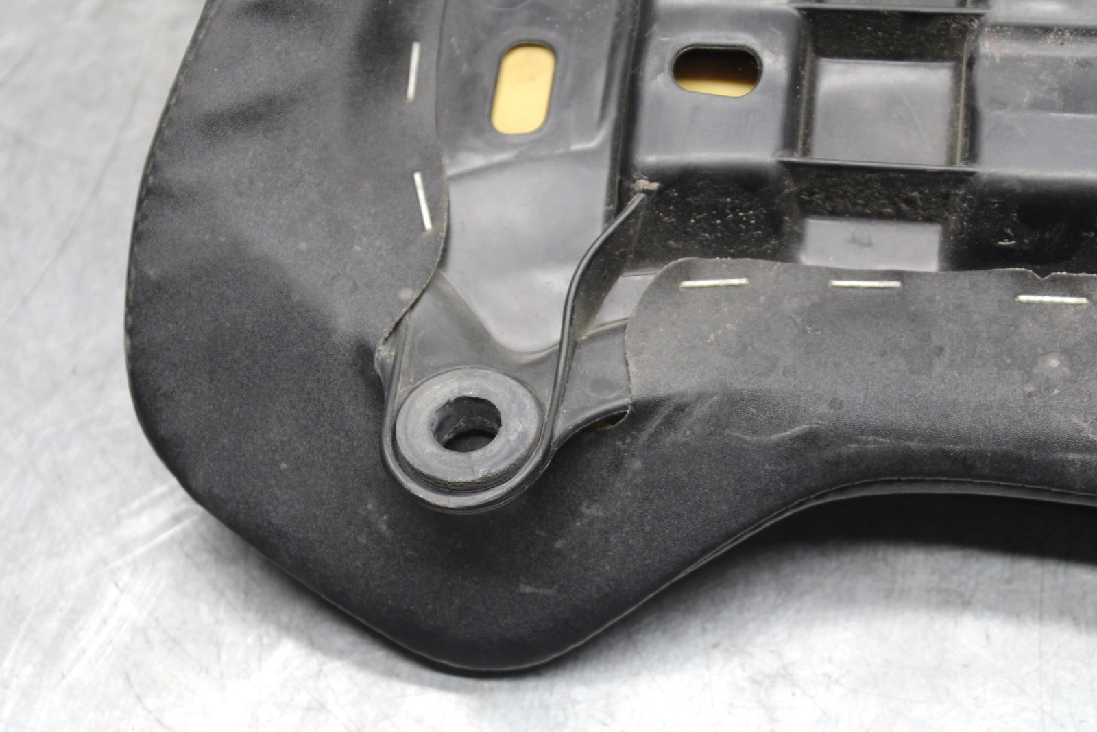 17-21 HONDA CBR1000RR SP FRONT DRIVERS SEAT PAD SADDLE PILLION BB681