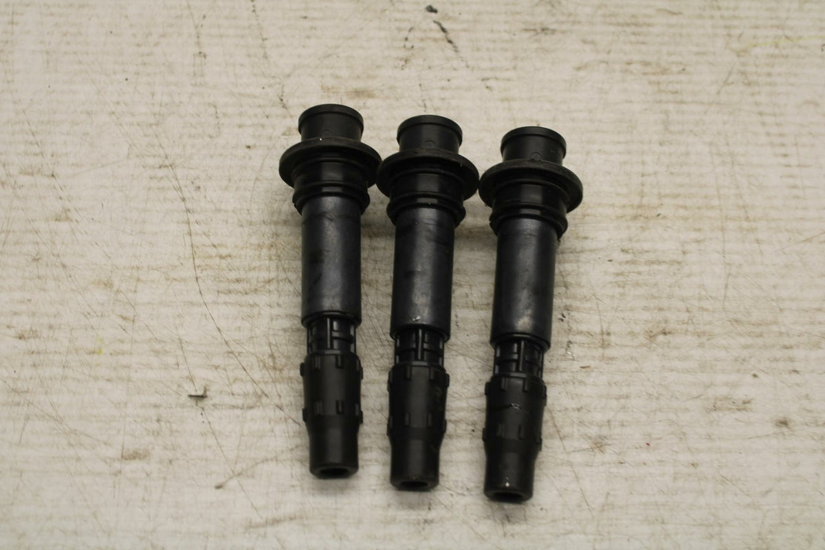08-11 TRIUMPH SPEED TRIPLE IGNITION COILS COIL SPARK PLUG CAPS BB366