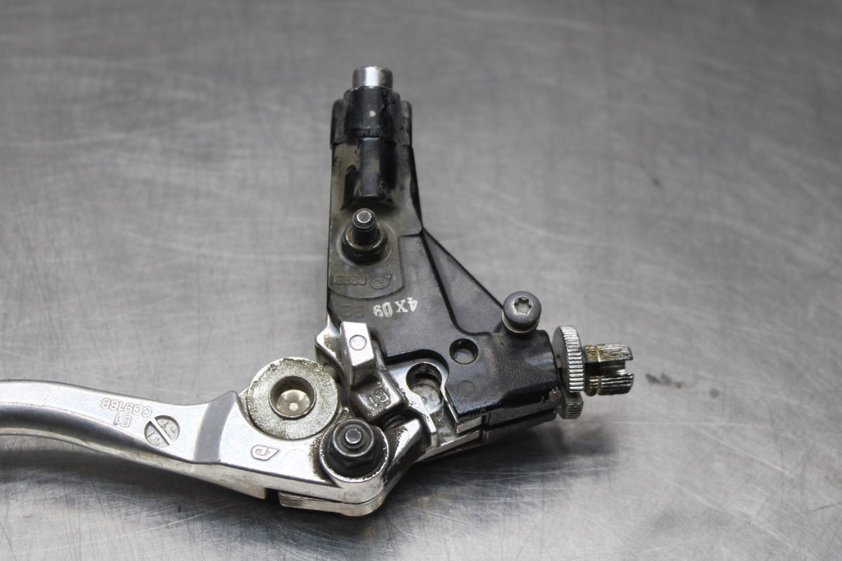 15 TRIUMPH TIGER 800 CLUTCH PERCH MOUNT WITH LEVER  BB873