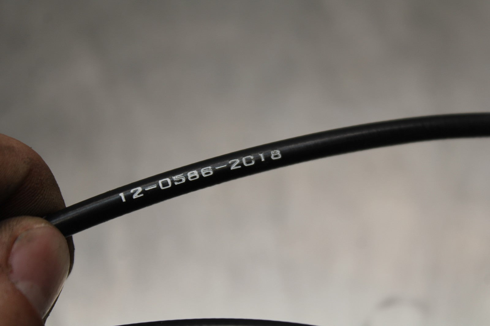 21-23 KAWASAKI NINJA ZX6R THROTTLE CABLE LINE HOUSING GUIDE BB179