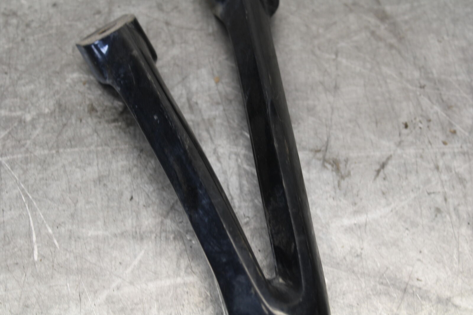 06-07 SUZUKI GSXR 600 REAR BACK PASSENGER PEG SET PAIR BB694