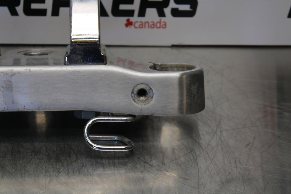 04 YAMAHA ROAD STAR XV1700A FORKS UPPER TRIPLE TREE CLAMP BB155