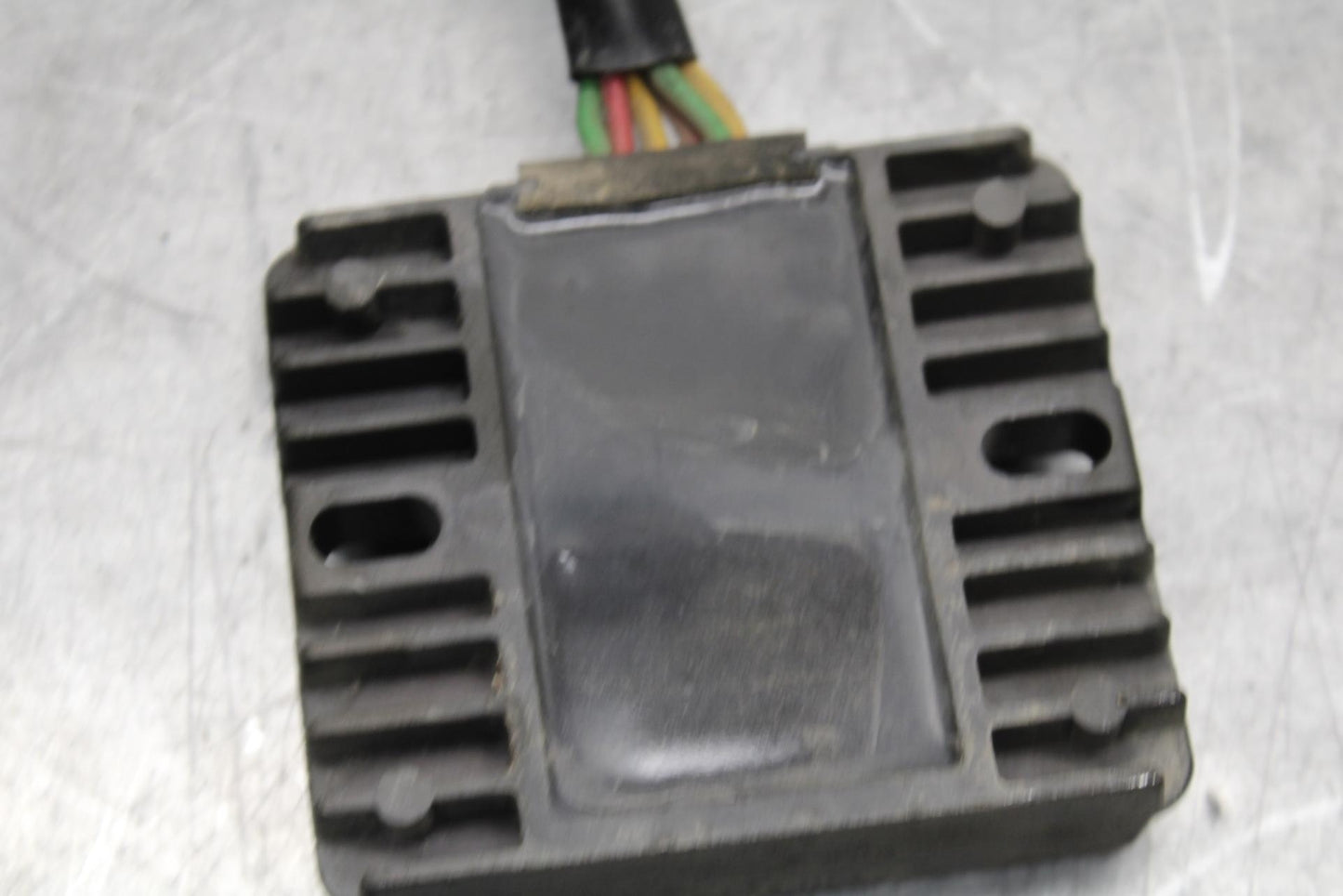 2005 Honda CBR600RR RECTIFIER VOLTAGE REGULATOR 31600-MEE-872 BB564