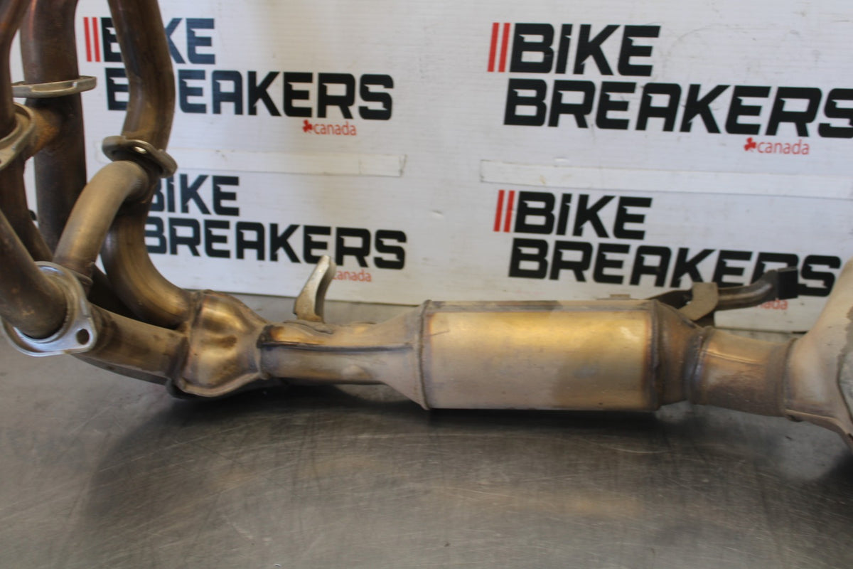 25 KAWASAKI Z900 EXHAUST HEADER PIPES MANIFOLD BB928
