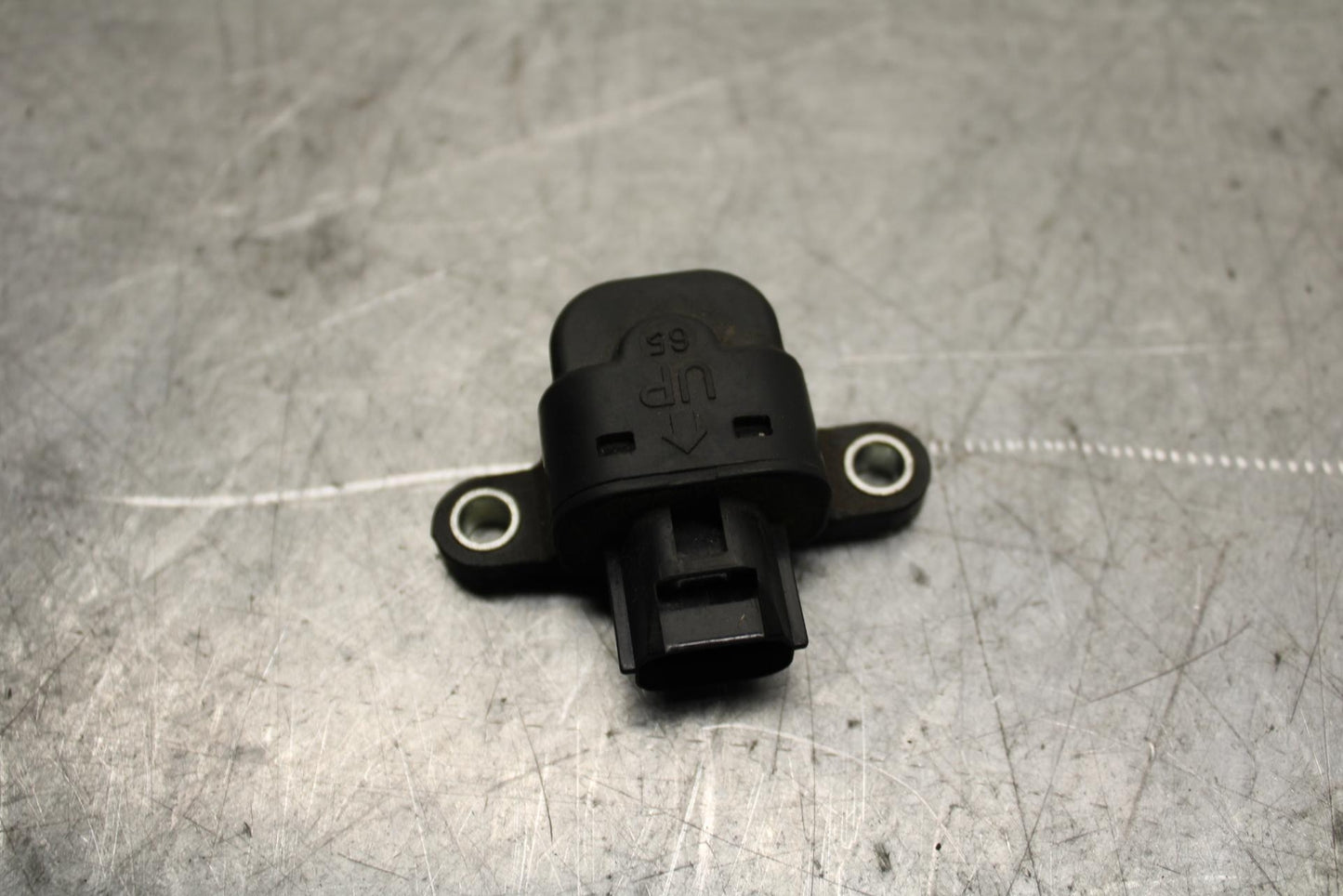 17 KAWASAKI Z900 ZR900 TIP OVER BANK ANGLE CRASH SENSOR SWITCH  BB549