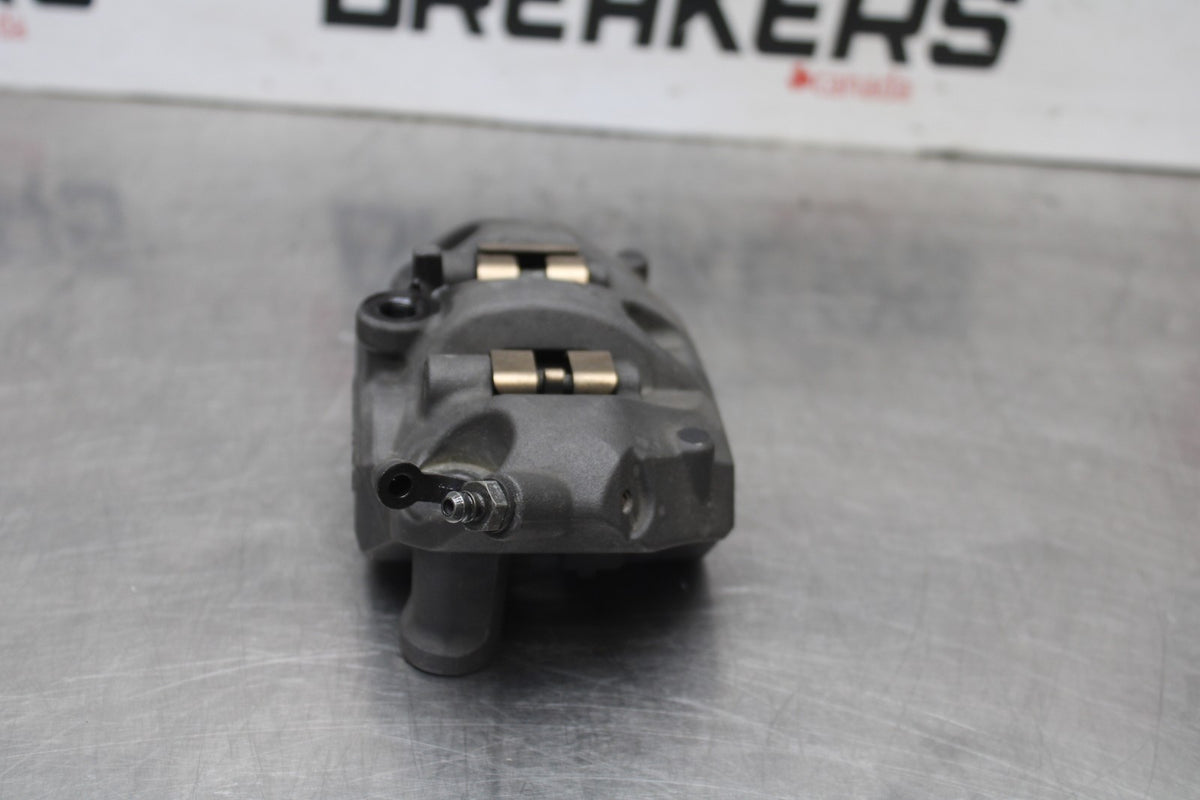13-18 KAWASAKI NINJA ZX6R RIGHT LEFT FRONT BRAKE CALIPER SET PAIR CALIPERS BB915