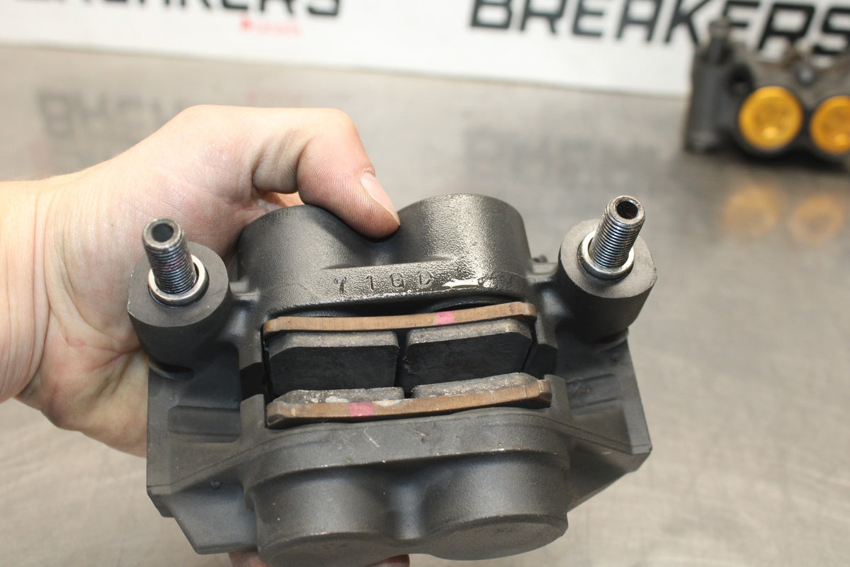 08-16 YAMAHA YZF R6 RIGHT LEFT FRONT BRAKE CALIPER SET PAIR CALIPERS BB929