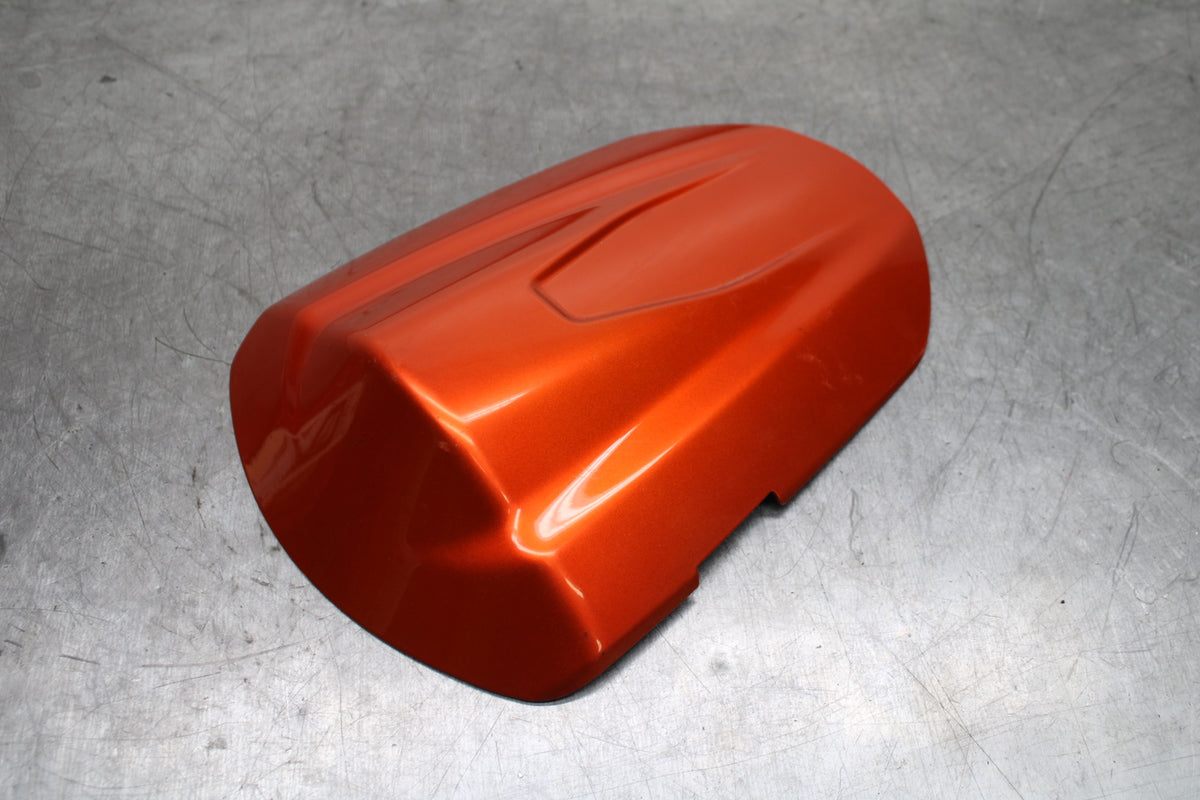 08-10 SUZUKI GSXR600 REAR BACK SEAT SOLO COWL FAIRING COVER BB92