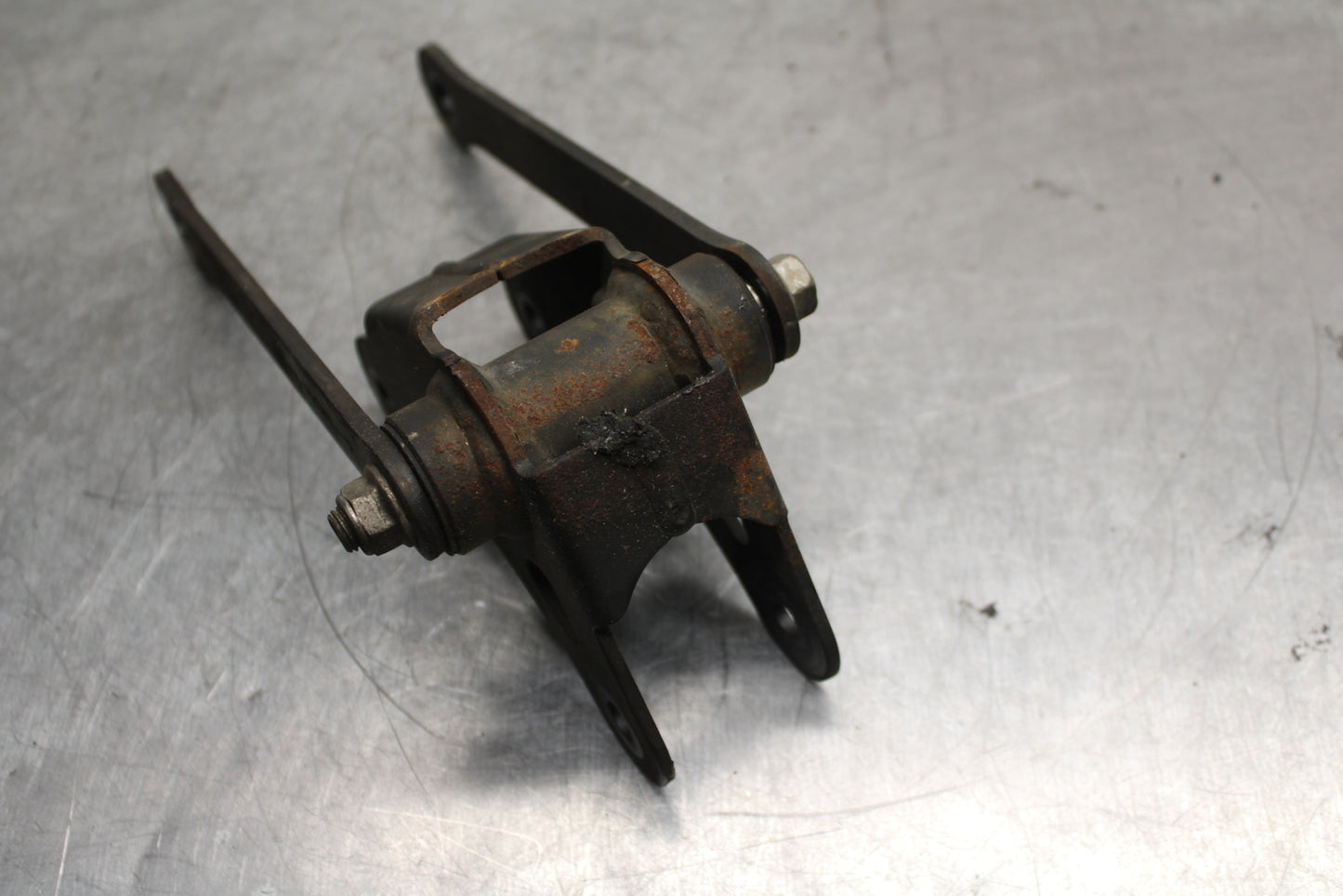 19-22 KAWASAKI Z400 REAR DOGBONE SHOCK LINKAGE LINK BB738