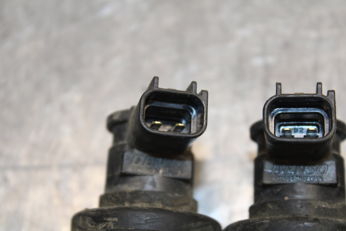 11-24 SUZUKI GSXR750 IGNITION COILS COIL SPARK PLUG CAPS 33410-38H00 BB714