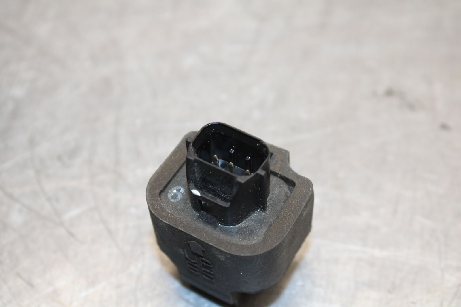 19-22 KAWASAKI Z400 TIP OVER BANK ANGLE CRASH SENSOR SWITCH  BB738