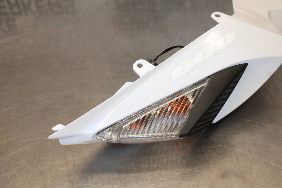 11-25 SUZUKI GSXR 600  RIGHT REAR BACK TAIL FAIRING COWL SHROUD BB882